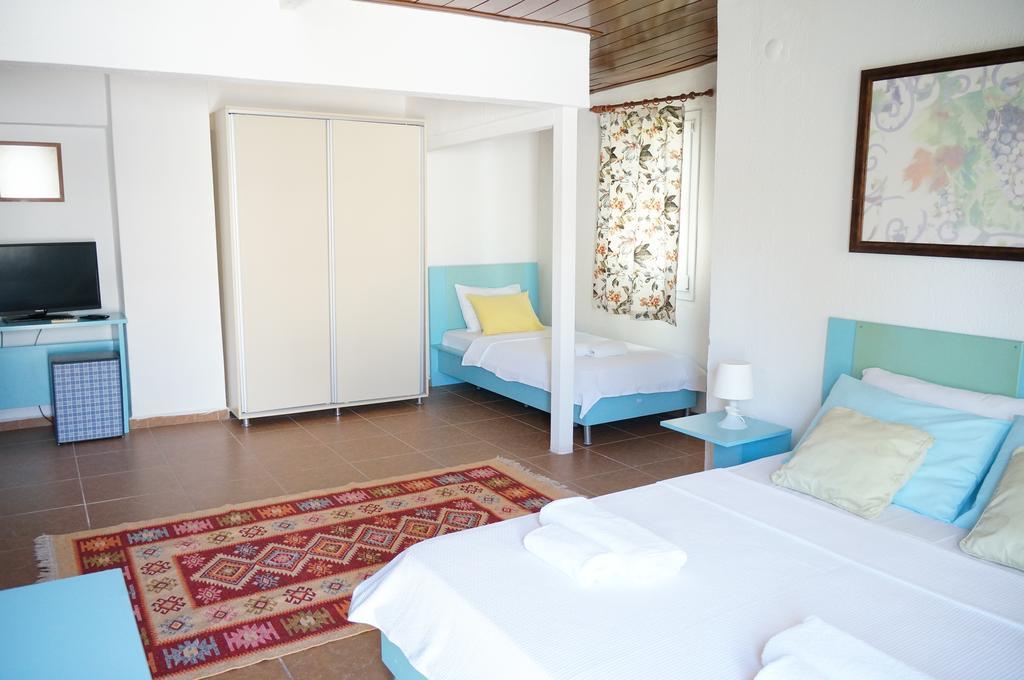 Esmana Hotel Bitez Room photo